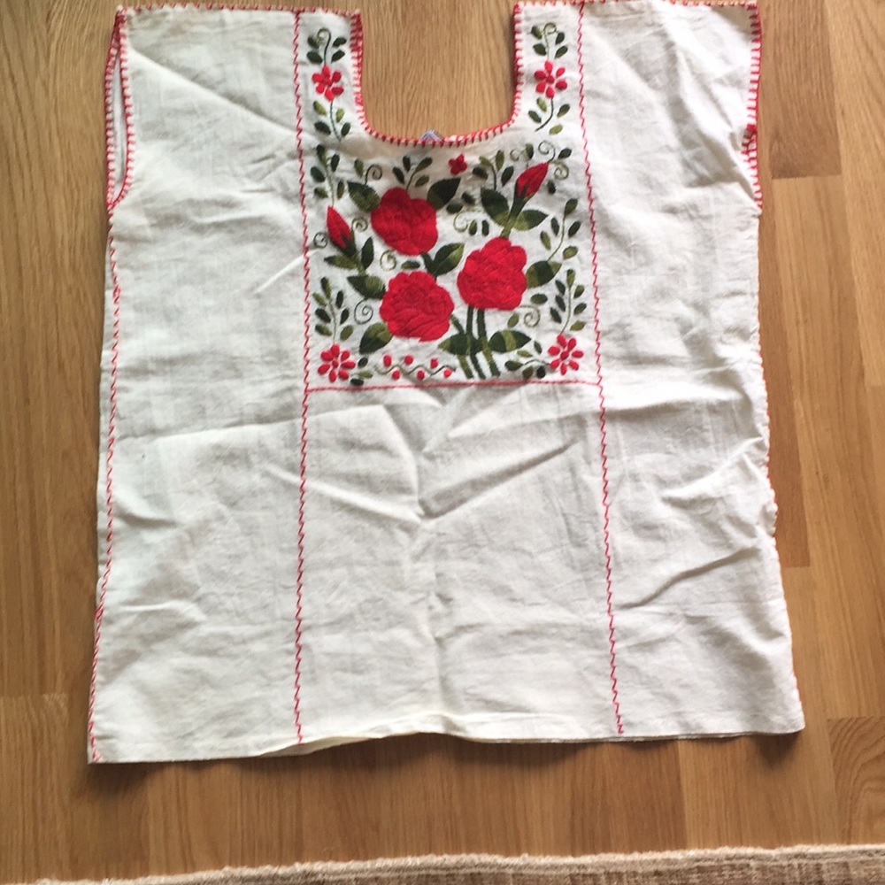 Embroidered shirt